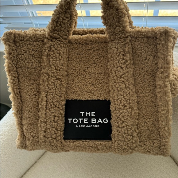 Marc Jacob Sherpa tote bag - Picture 10 of 14